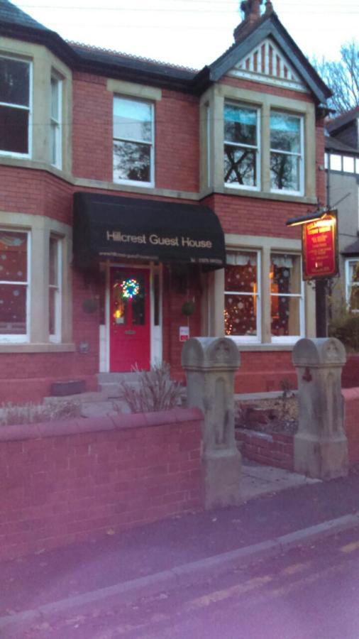 Hillcrest Guest House ランゴレン エクステリア 写真